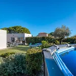 L'atrium Villa Alignan-du-Vent