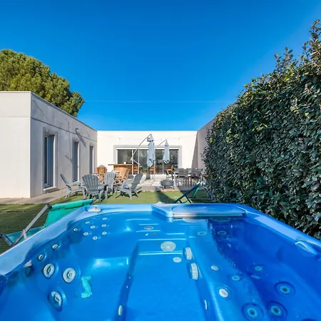 L'atrium Villa Alignan-du-Vent